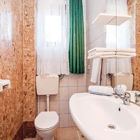 Two-bedroom In Apartmán